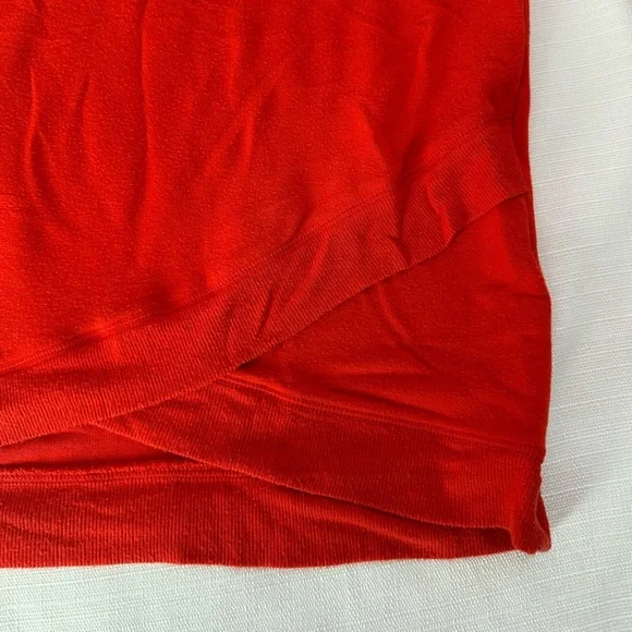 ATHLETA women’s Red Women's Sweatshirt, size M - Picture 4 of 4